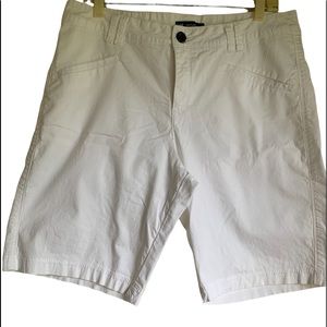 Lee Natural Fit 1889 womens shorts Sz 12